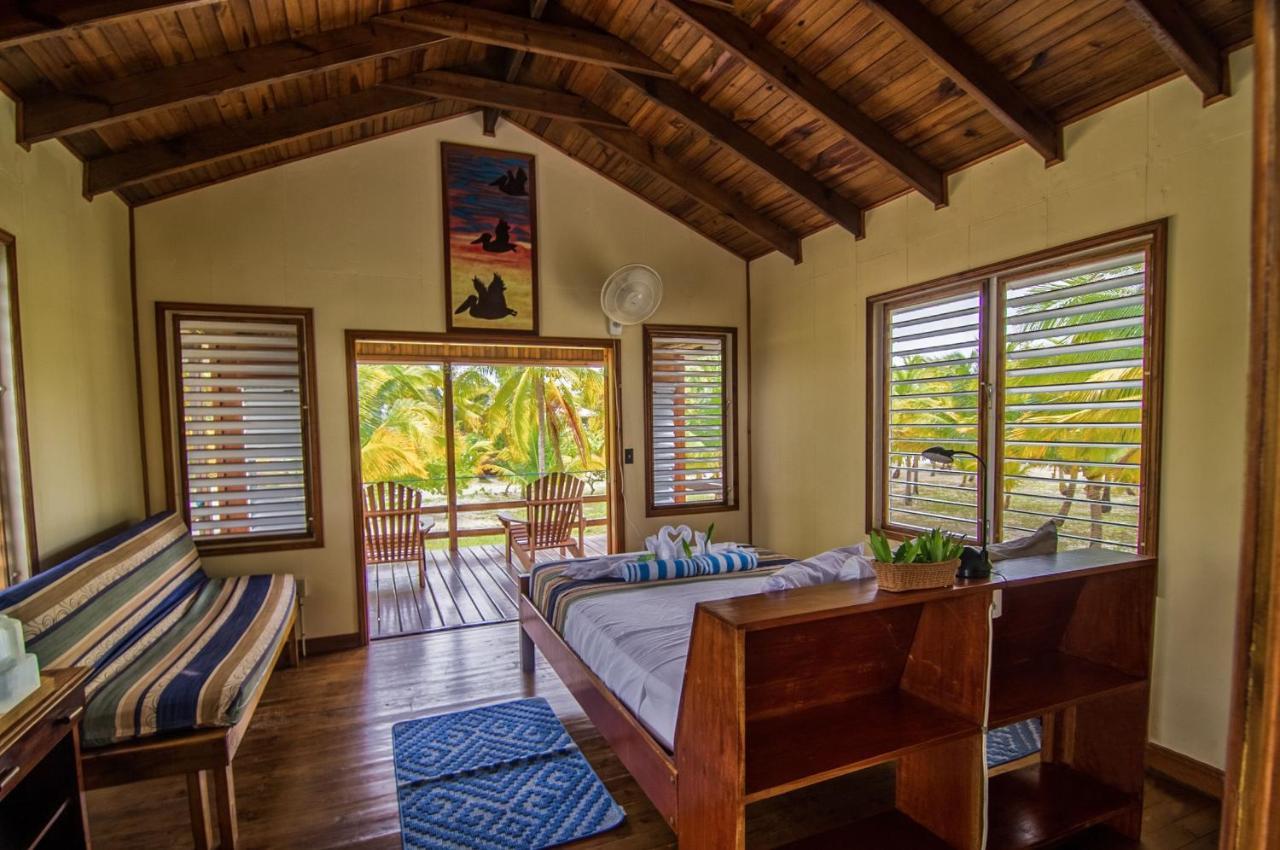 Pelican Beach Resort South Water Caye Dangriga Bagian luar foto
